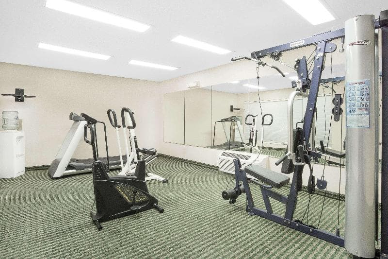 Baymont by Wyndham Roanoke Rapids 2