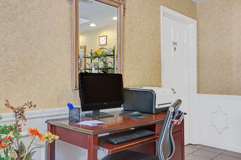Baymont By Wyndham Smithfield photo 1