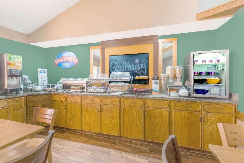 Baymont by Wyndham Marshalltown 4