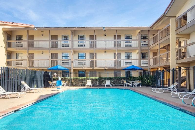 Baymont by Wyndham Marietta/Atlanta North 5