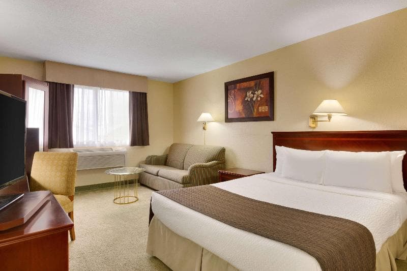 Wallaceburg Inn main