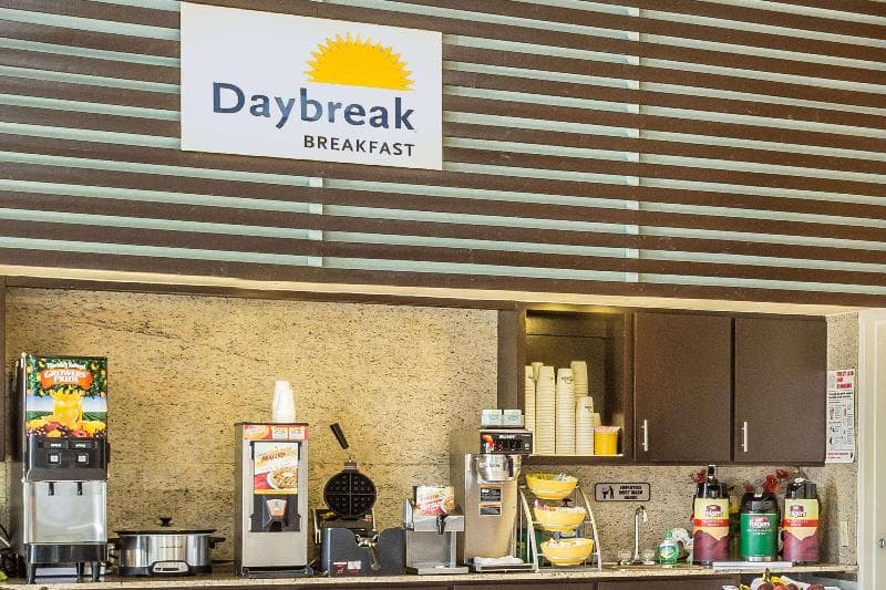Days Inn by Wyndham Lake Park/Valdosta 2