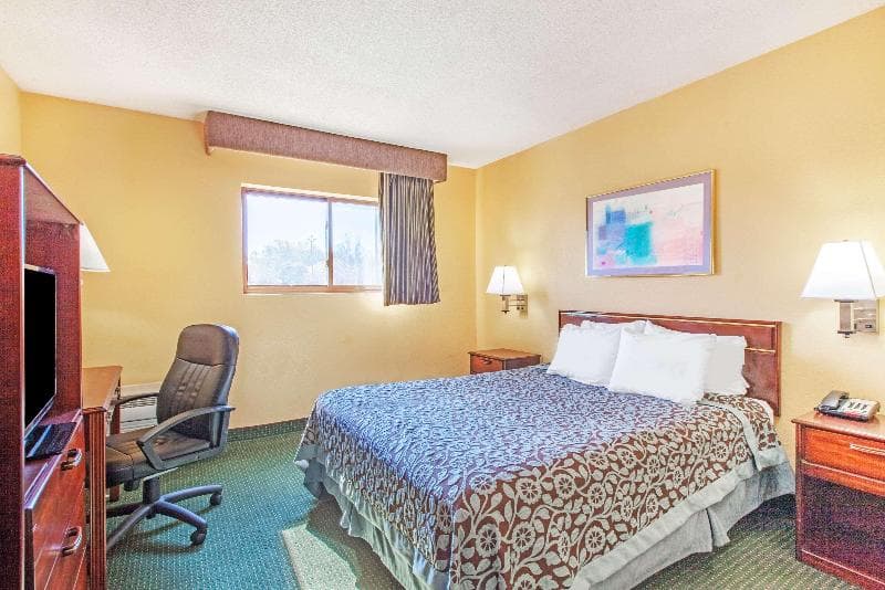 Days Inn by Wyndham Canastota/Syracuse 3