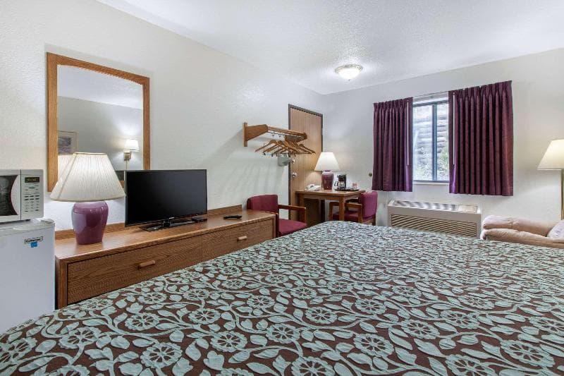 Econo Lodge South Sioux Falls 5