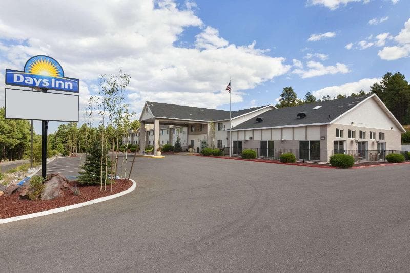 Days Inn by Wyndham Williams 4