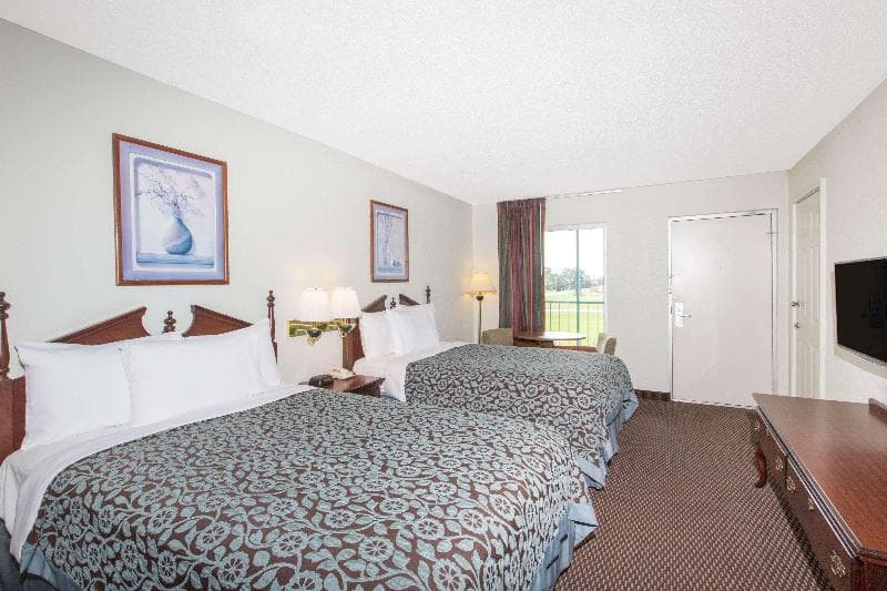 Days Inn By Wyndham West Point photo 1