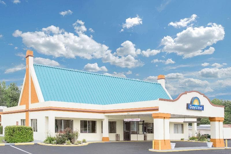 Days Inn By Wyndham Ruther Glen Kings Dominion Area photo 1