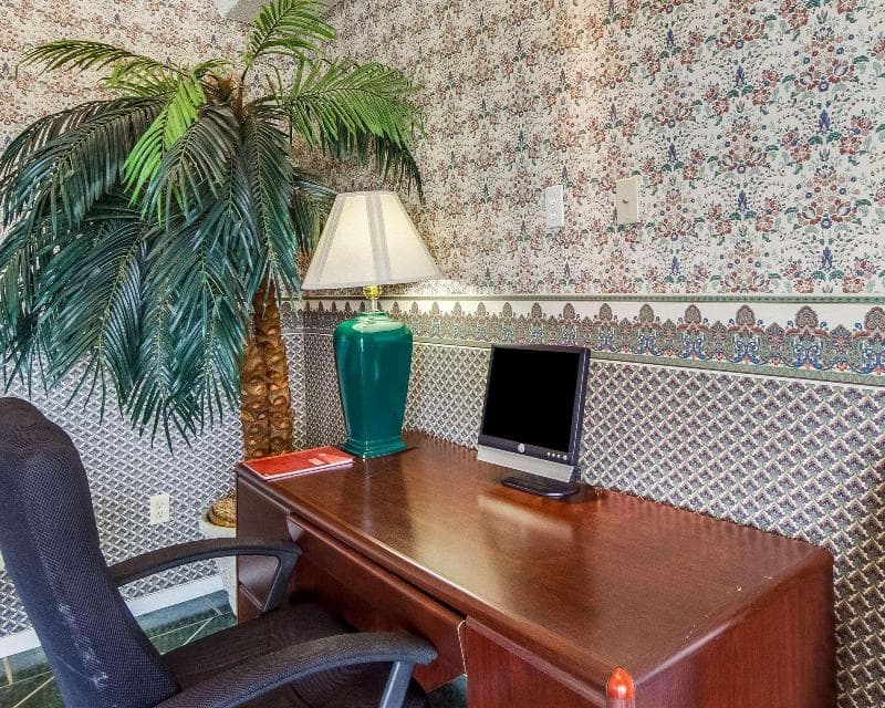 Econo Lodge Falfurrias photo 1