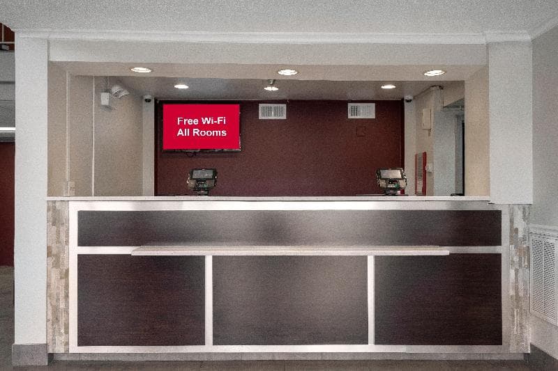 Red Roof Inn Leesburg 4