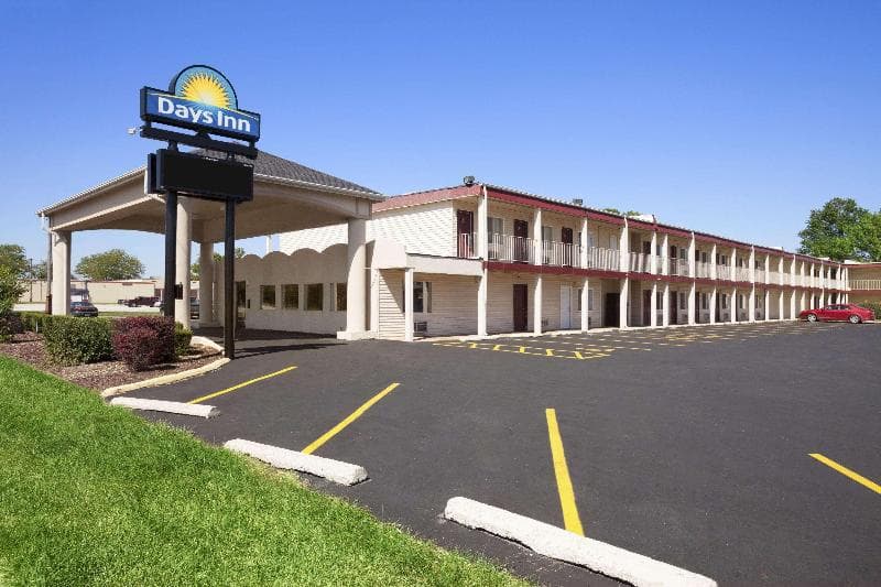 Days Inn by Wyndham Champaign/Urbana 5