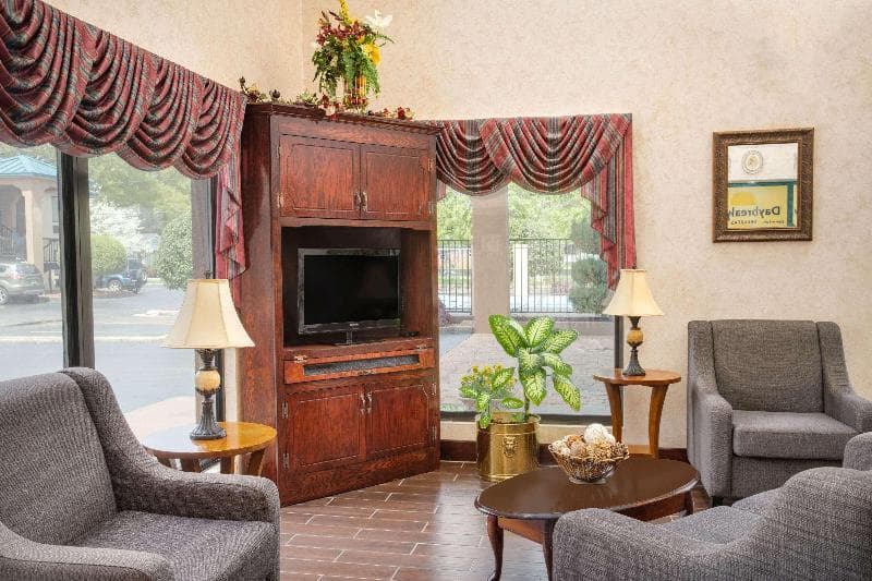 Days Inn By Wyndham Thomaston 4
