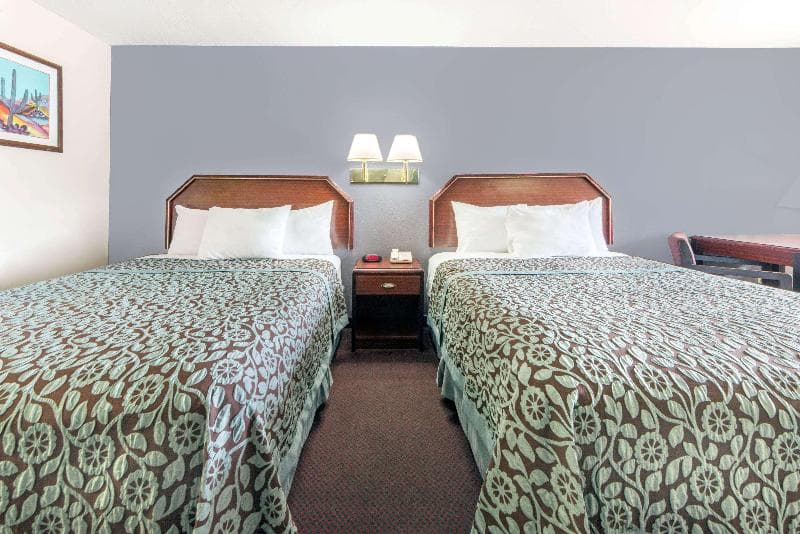 Days Inn by Wyndham Ruidoso Downs 2
