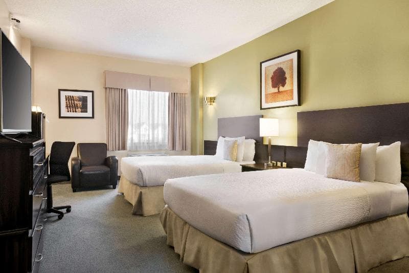 Days Inn By Wyndham Ste. Helene-De-Bagot 5