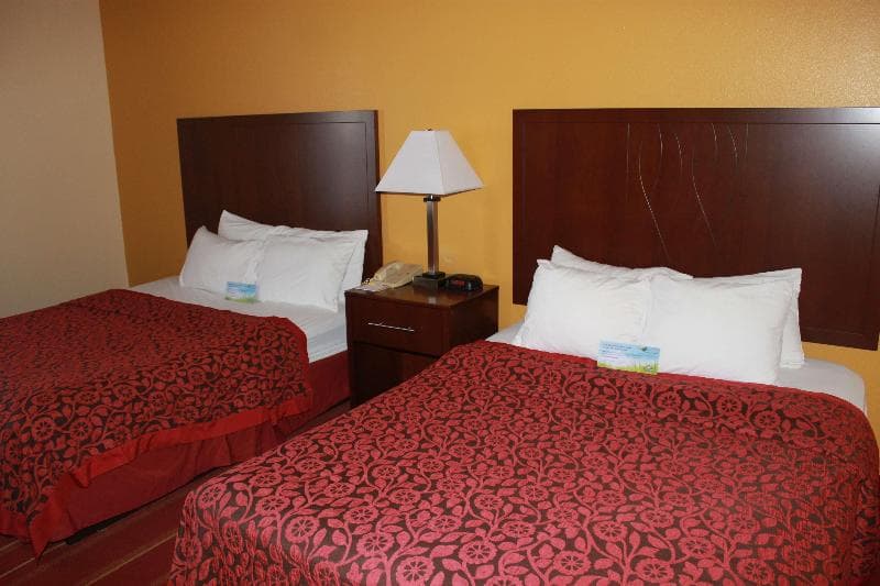 Days Inn by Wyndham Walcott Davenport 2