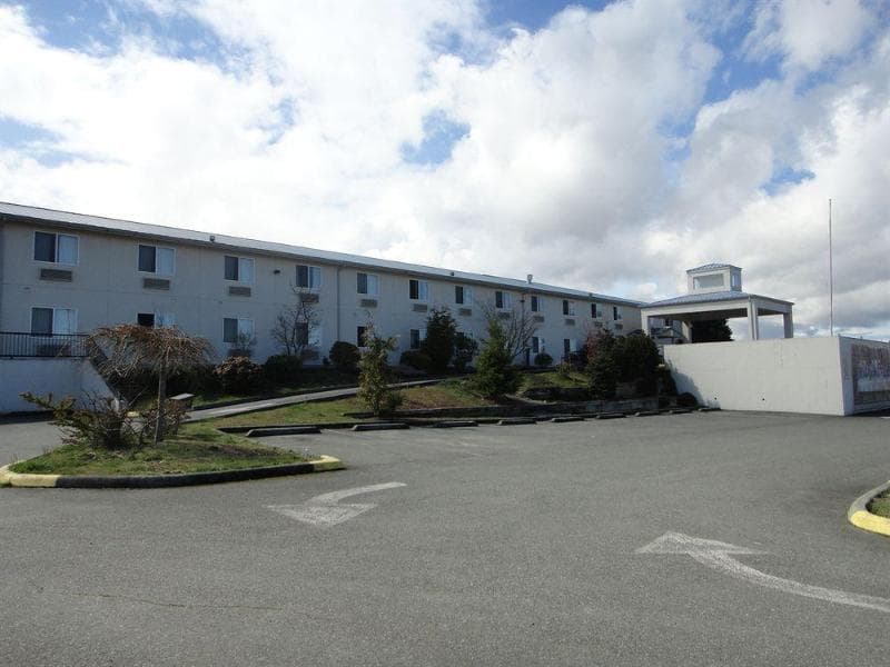 Red Lion Inn & Suites Sequim 2