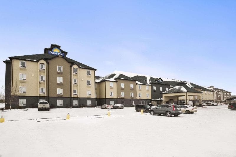 Days Inn By Wyndham Regina 4