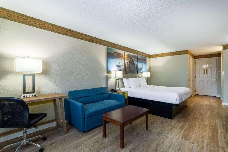 Days Inn By Wyndham Mountain Home photo 1