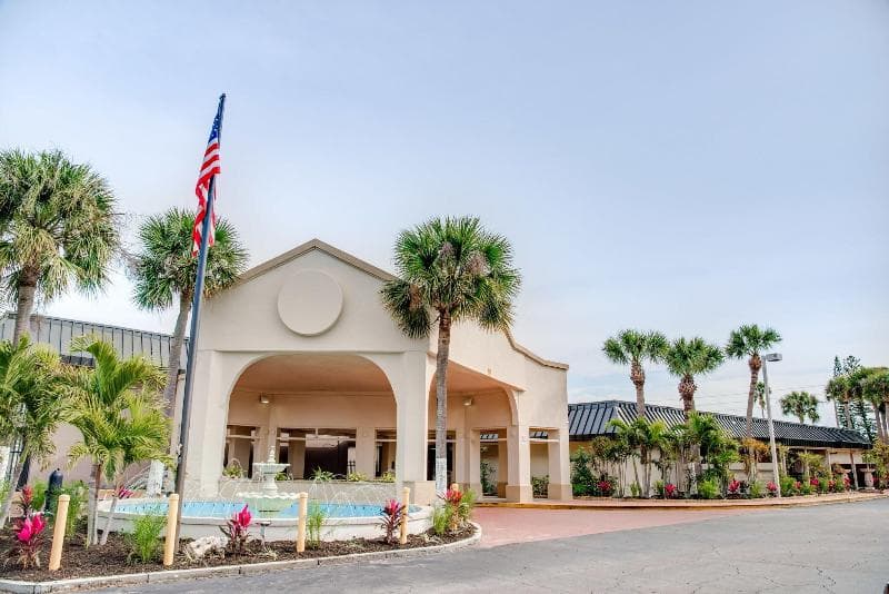 Days Inn by Wyndham St. Petersburg / Tampa Bay Area 5