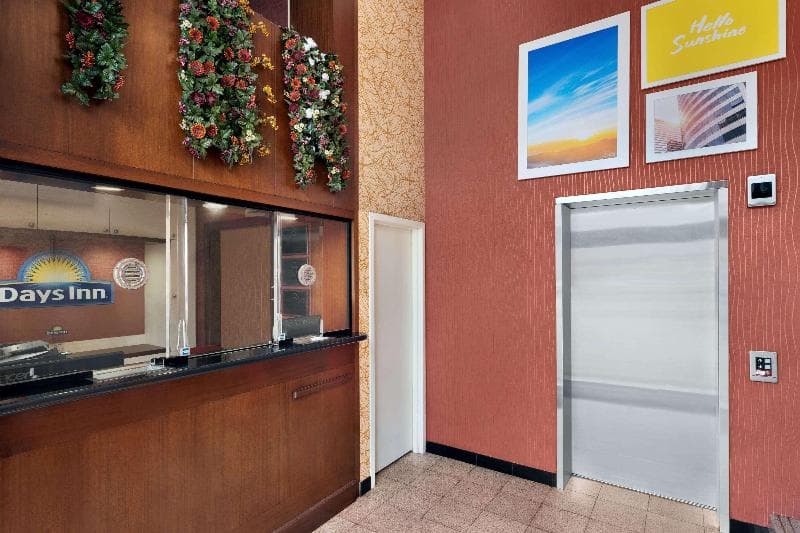 Days Inn by Wyndham Brooklyn 5