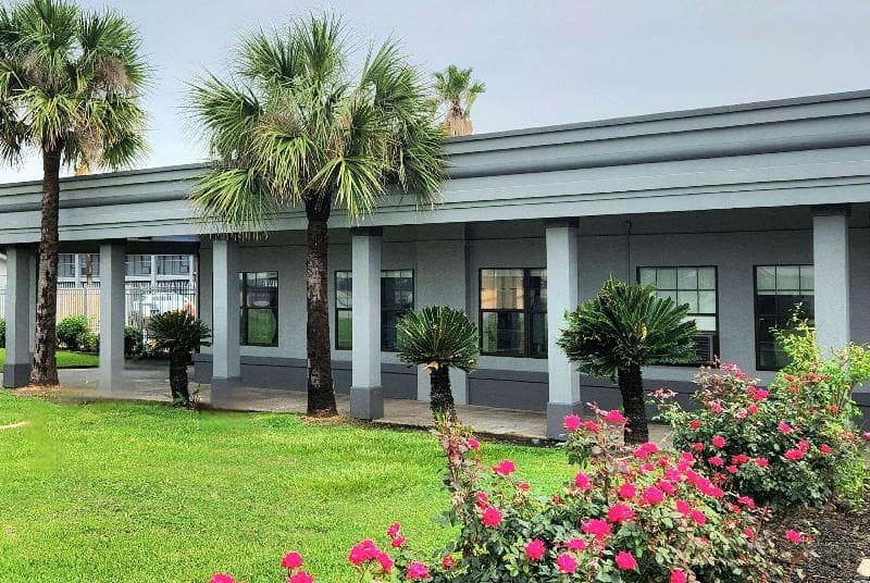 Days Inn by Wyndham Lake Charles 2