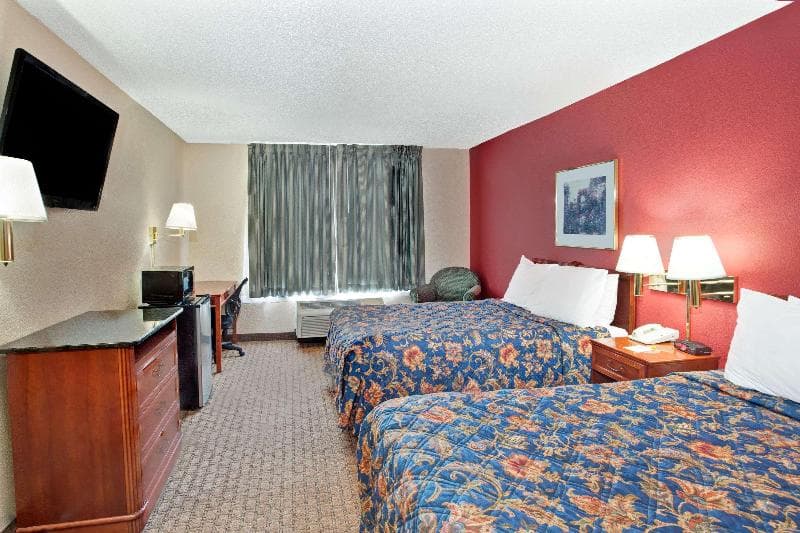 Days Inn by Wyndham Marietta-Atlanta-Delk Road 4