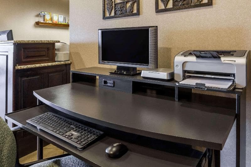 Days Inn By Wyndham Central City photo 1