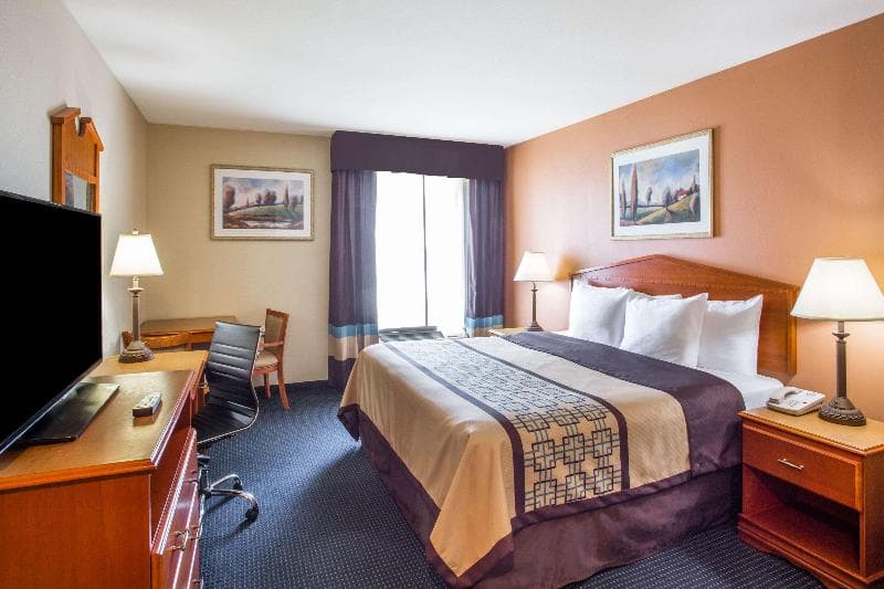 Days Inn & Suites by Wyndham Thibodaux 3