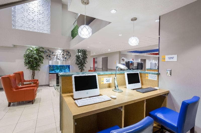 Days Inn By Wyndham Fort Myers Nr Jetblue 3