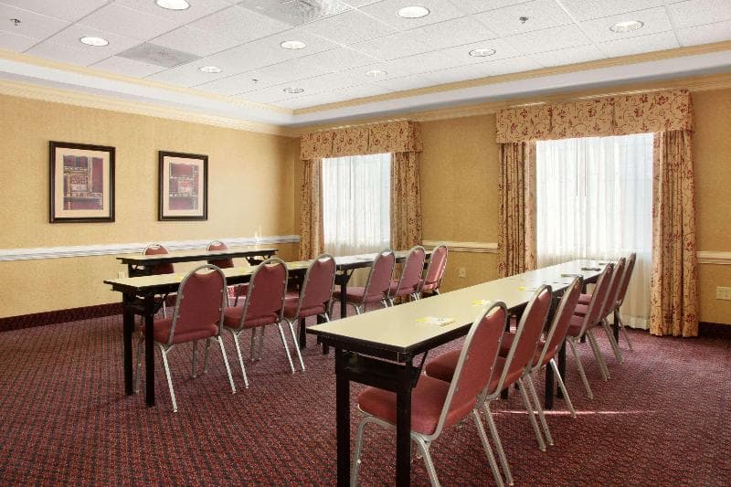 Days Inn By Wyndham Altavista photo 1
