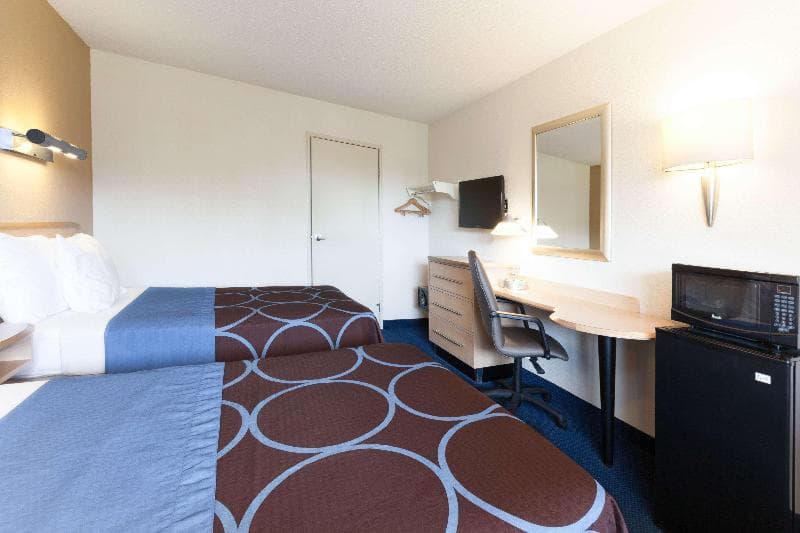 Days Inn by Wyndham Monmouth Junction Princeton 4
