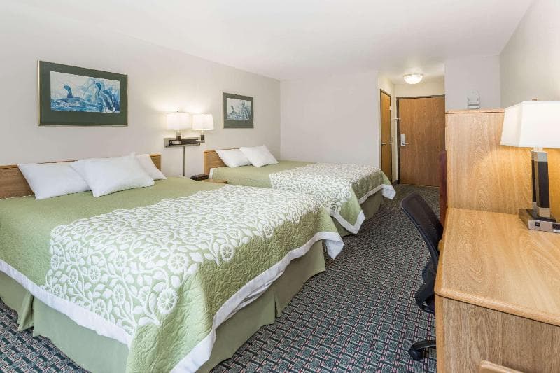 Days Inn By Wyndham Stoughton photo 1