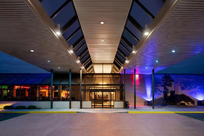 Days Hotel by Wyndham Allentown Airport / Lehigh Valley 2