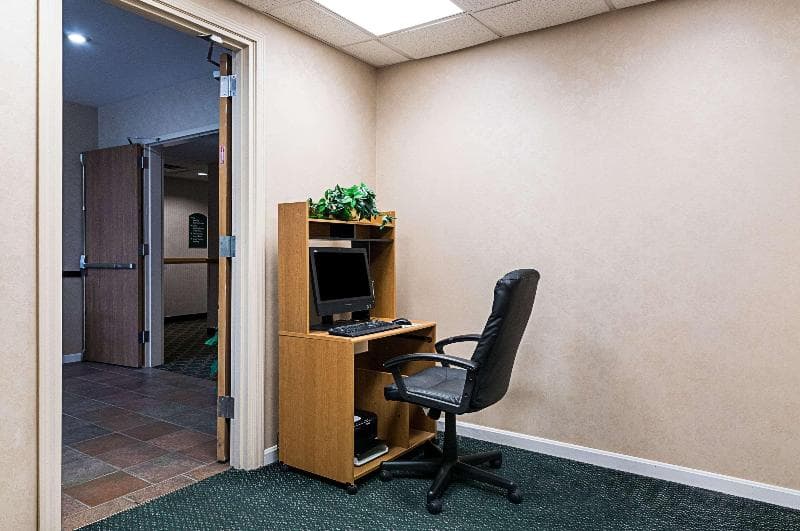 Quality Inn And Suites Schoharie Near Howe Caverns Ny main