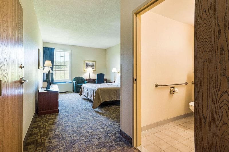 Quality Inn And Suites Schoharie Near Howe Caverns Ny 4
