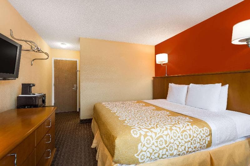 Days Inn by Wyndham Chincoteague Island 3