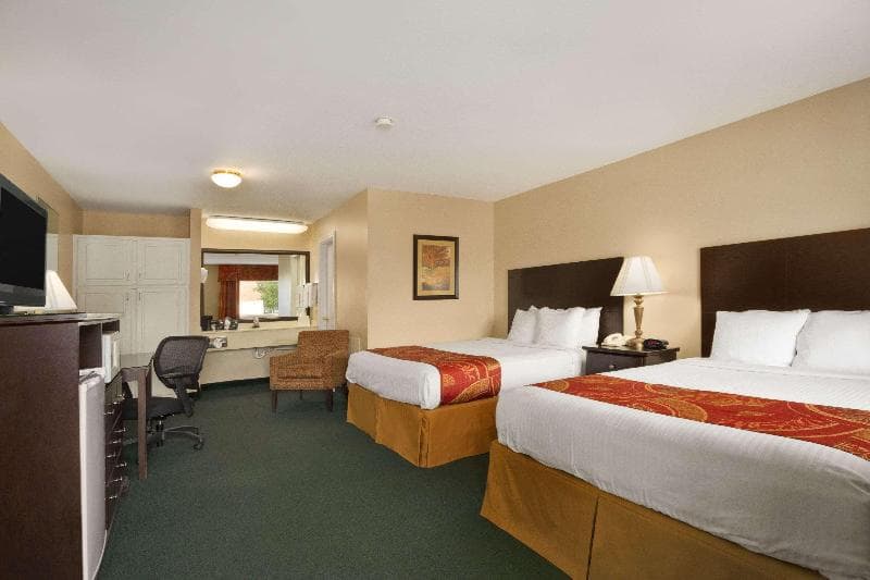 Days Inn by Wyndham Alexander City 4