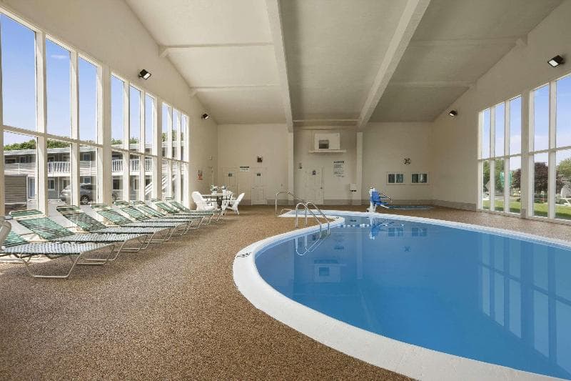 Days Inn by Wyndham West Yarmouth/Hyannis Cape Cod Area 4