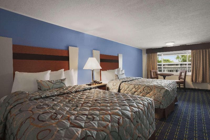 Days Inn by Wyndham West Yarmouth/Hyannis Cape Cod Area 3
