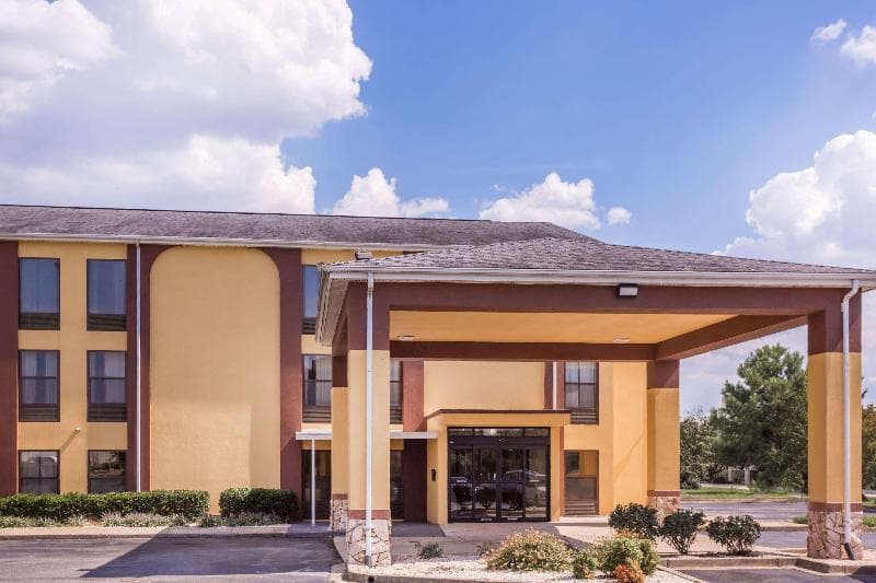 Quality Inn 2
