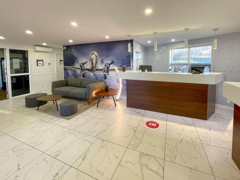 Clarion Pointe Quebec Airport 3