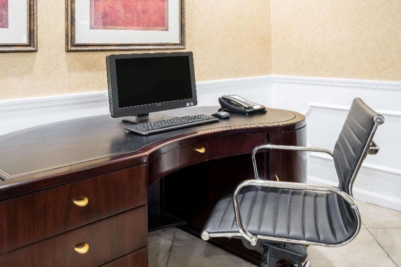 Howard Johnson by Wyndham Dalton photo 1
