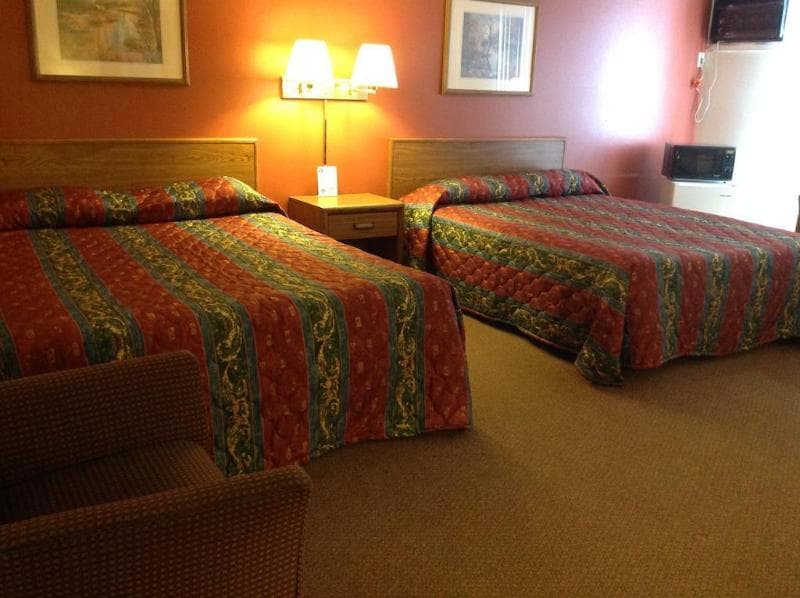 Knights Inn - Kirksville main