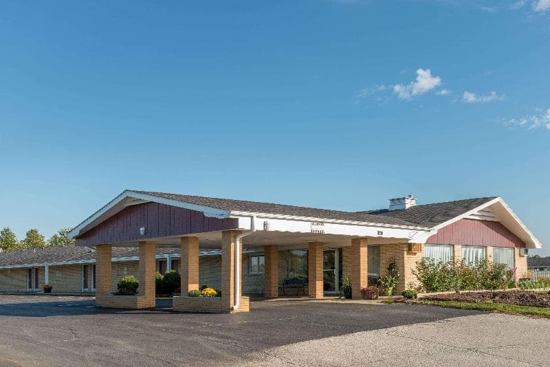 Knights Inn - Kirksville 5