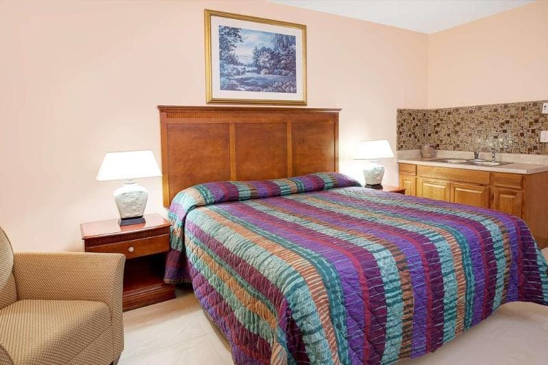 Knights Inn Hallandale photo 1