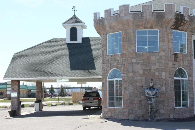 Knights Inn Grand Forks 2
