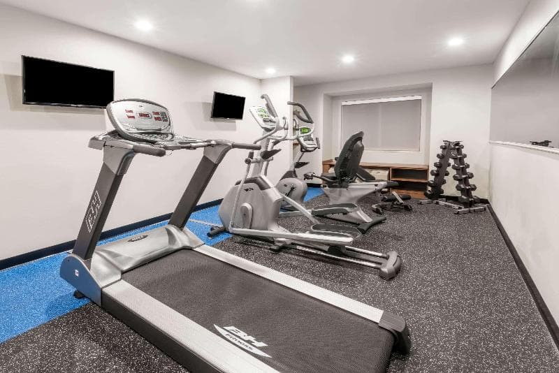 Microtel Inn & Suites By Wyndham Victor/Rochester photo 1