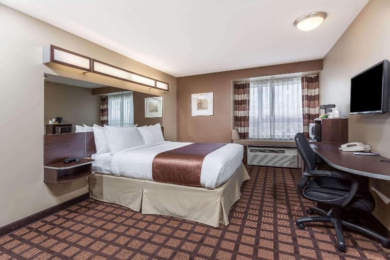 Microtel Inn & Suites By Wyndham Timmins 5