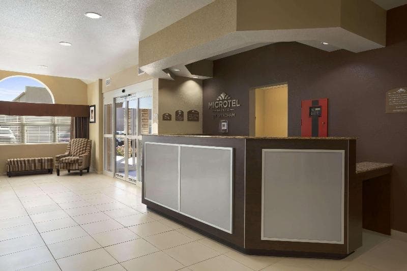 Microtel Inn & Suites by Wyndham Odessa 4