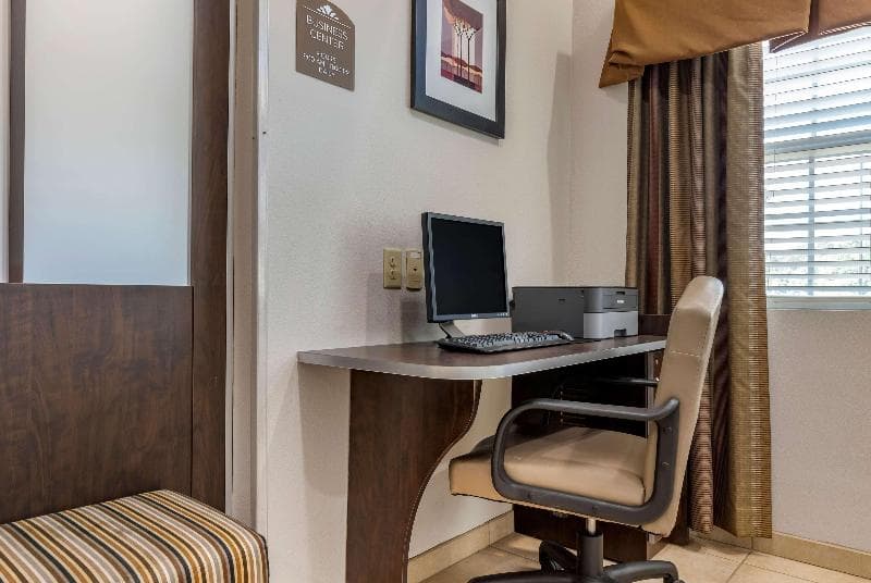 Microtel Inn & Suites By Wyndham Sylva Dillsboro Area 5