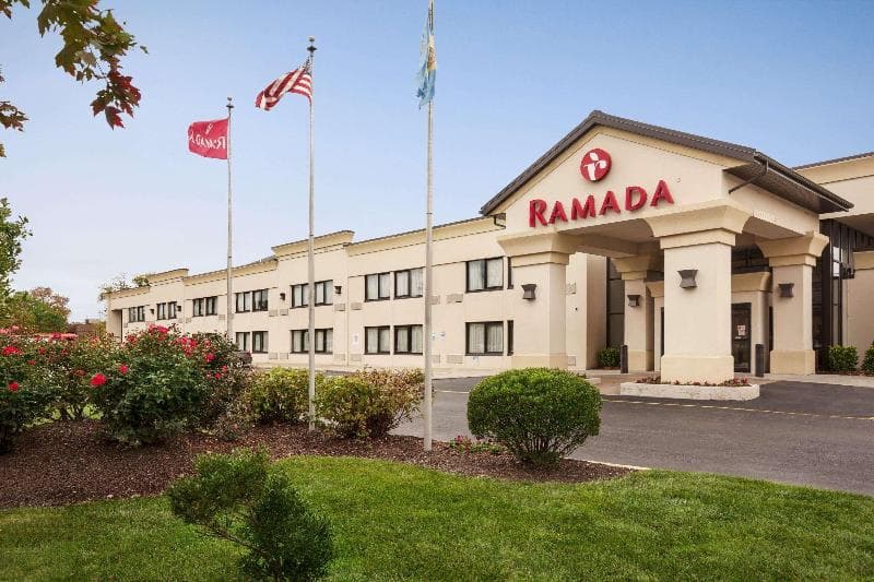 Ramada by Wyndham Newark/Wilmington photo 1